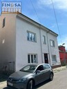 Na prodej samostatně stojící rodinný dům s garáží a menším pozemkem v Ústí nad Labem, ulice Matiční, cena 4550000 CZK / objekt, nabízí